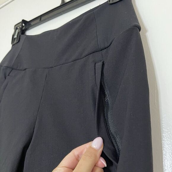 Athleta Headlands Hybrid Trek Tight in back size 2 - Picture 4 of 8